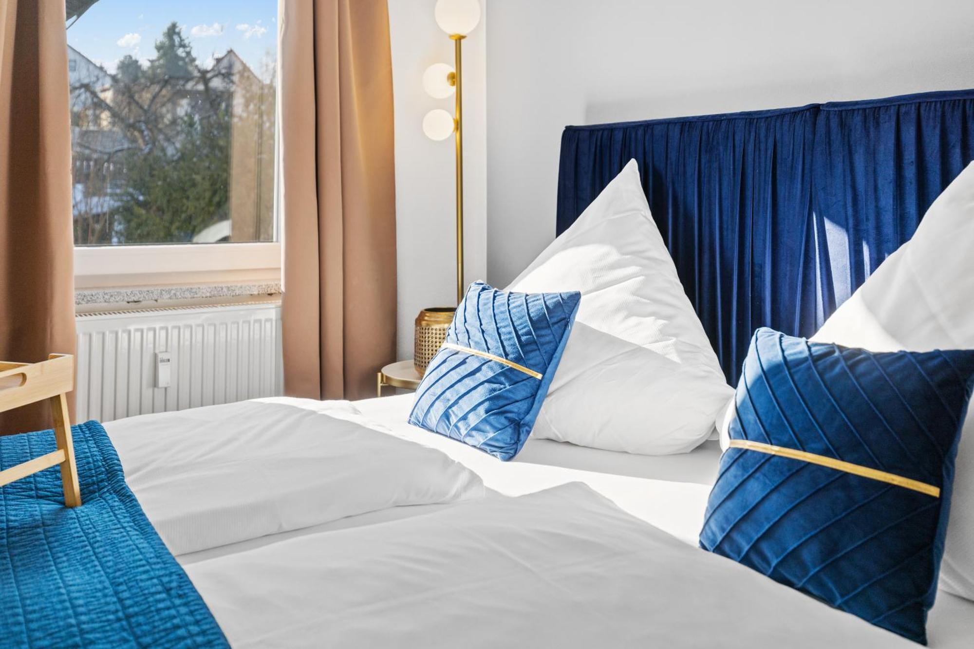 Goldcream Suites - Modern - Netflix - Free Parking Günzburg Eksteriør bilde