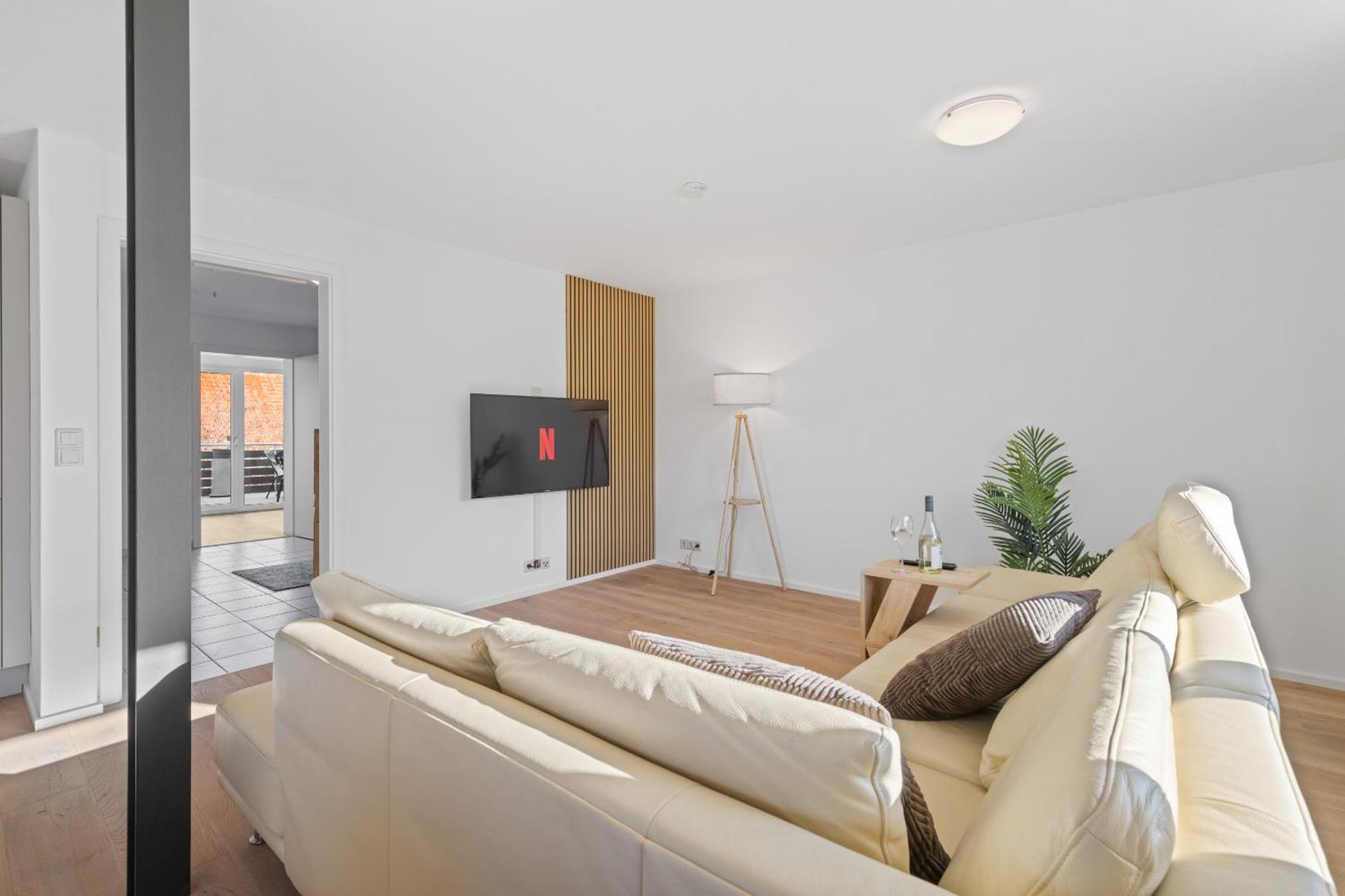 Goldcream Suites - Modern - Netflix - Free Parking Günzburg Eksteriør bilde